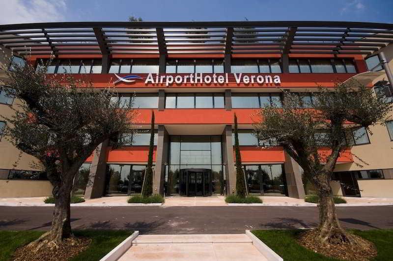 Airporthotel Verona Congress & Relax Дособуоно Екстериор снимка